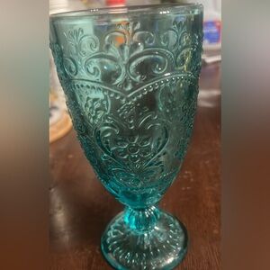 Pioneer Woman Amelia 4-Piece Glass 14.7-Ounce
Goblet Set, Teal